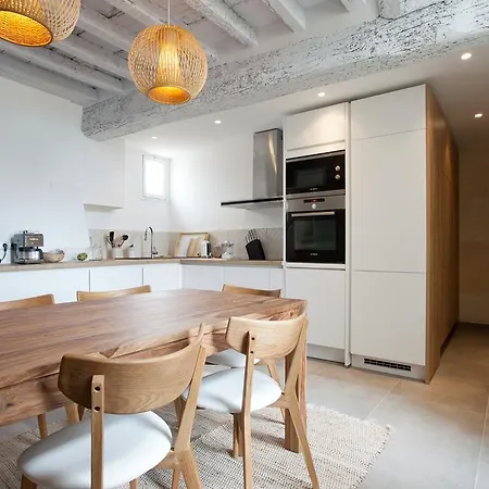 Truchet Penthouse Apartment