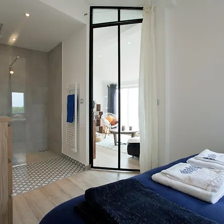 Truchet Penthouse Apartment *