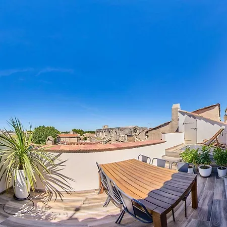 Truchet Penthouse